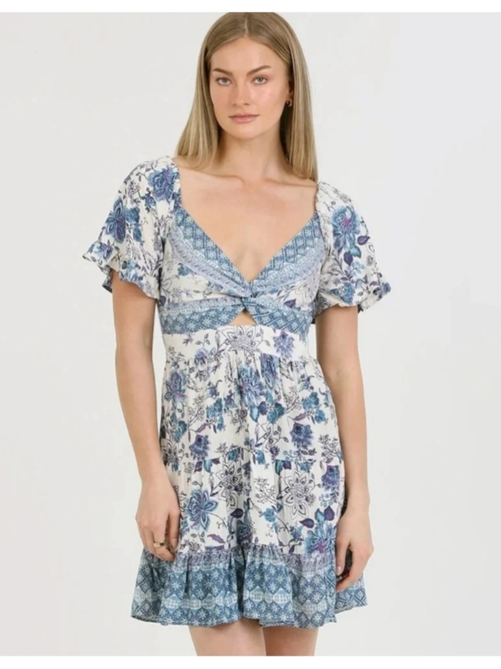 Angie White & Blue Floral Twist-Front Mini Boho Dress Size Medium
